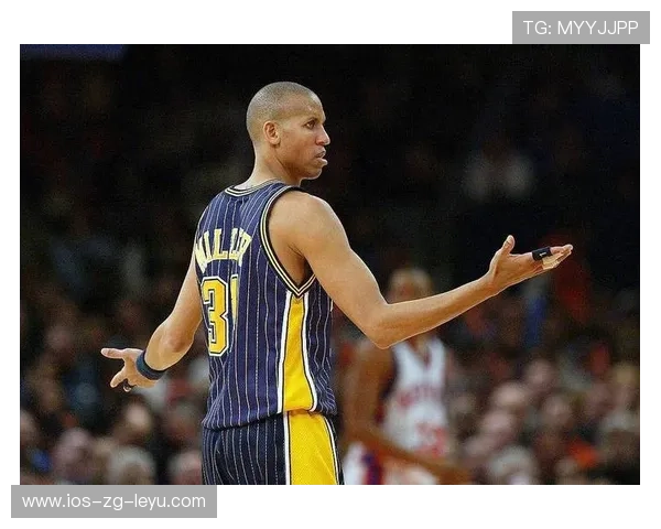 NBA球星抛投命中稳如老狗——探秘篮球场上的“稳如泰山”技能