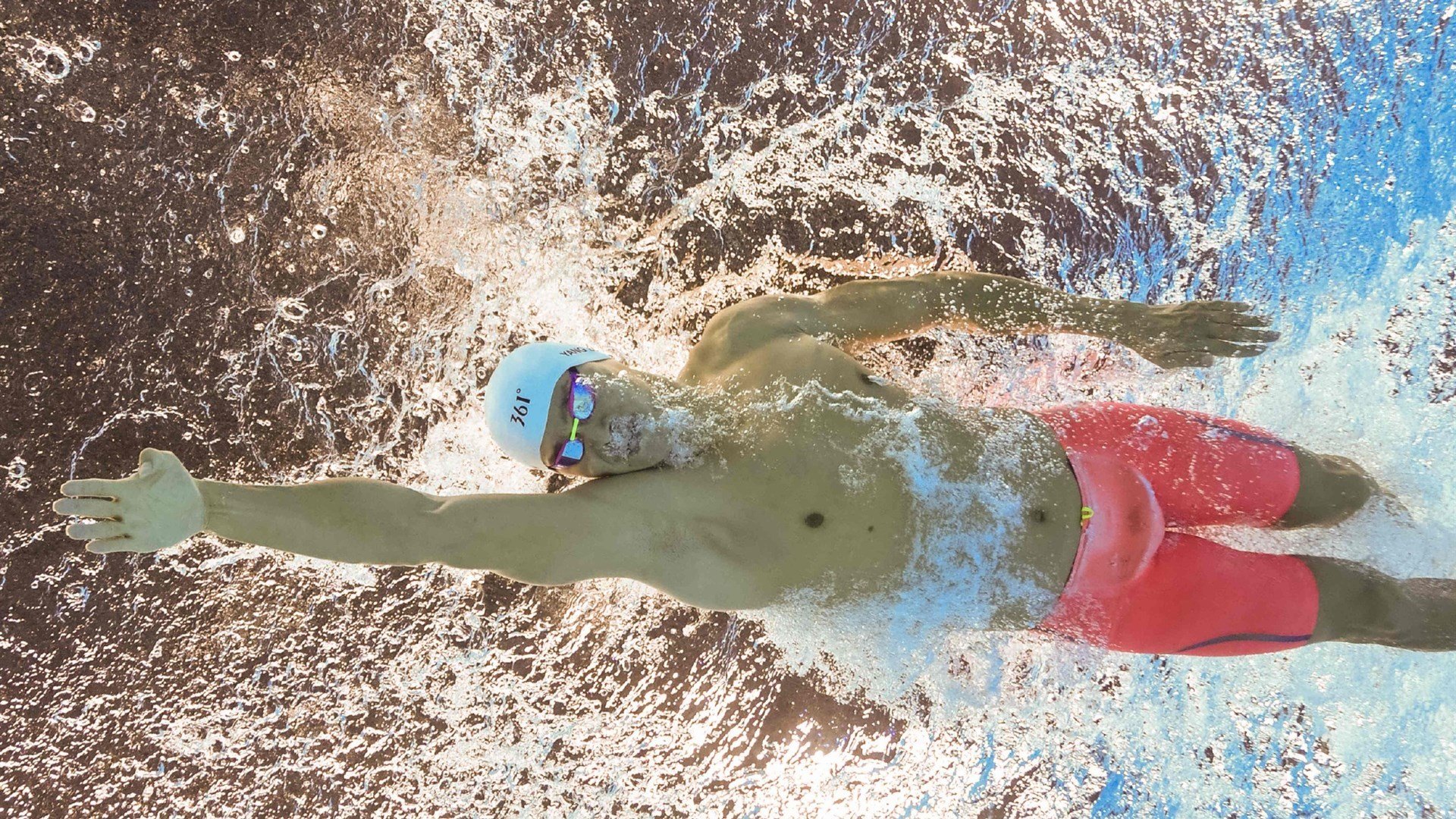 米兰体育APP下载-中国男篮体能储备显著增强，中国男篮体育